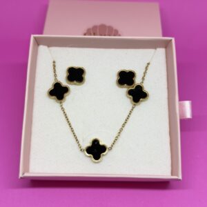 Conjunto trevo preto ouro aço inox